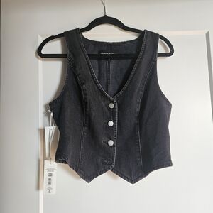 Denim Forum Black Buttoned Crop Top